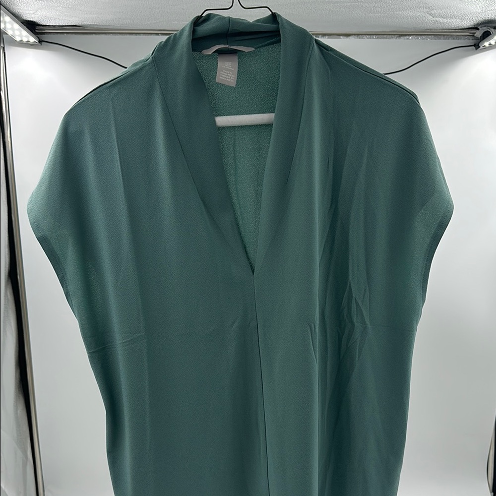 H&M Teal top.